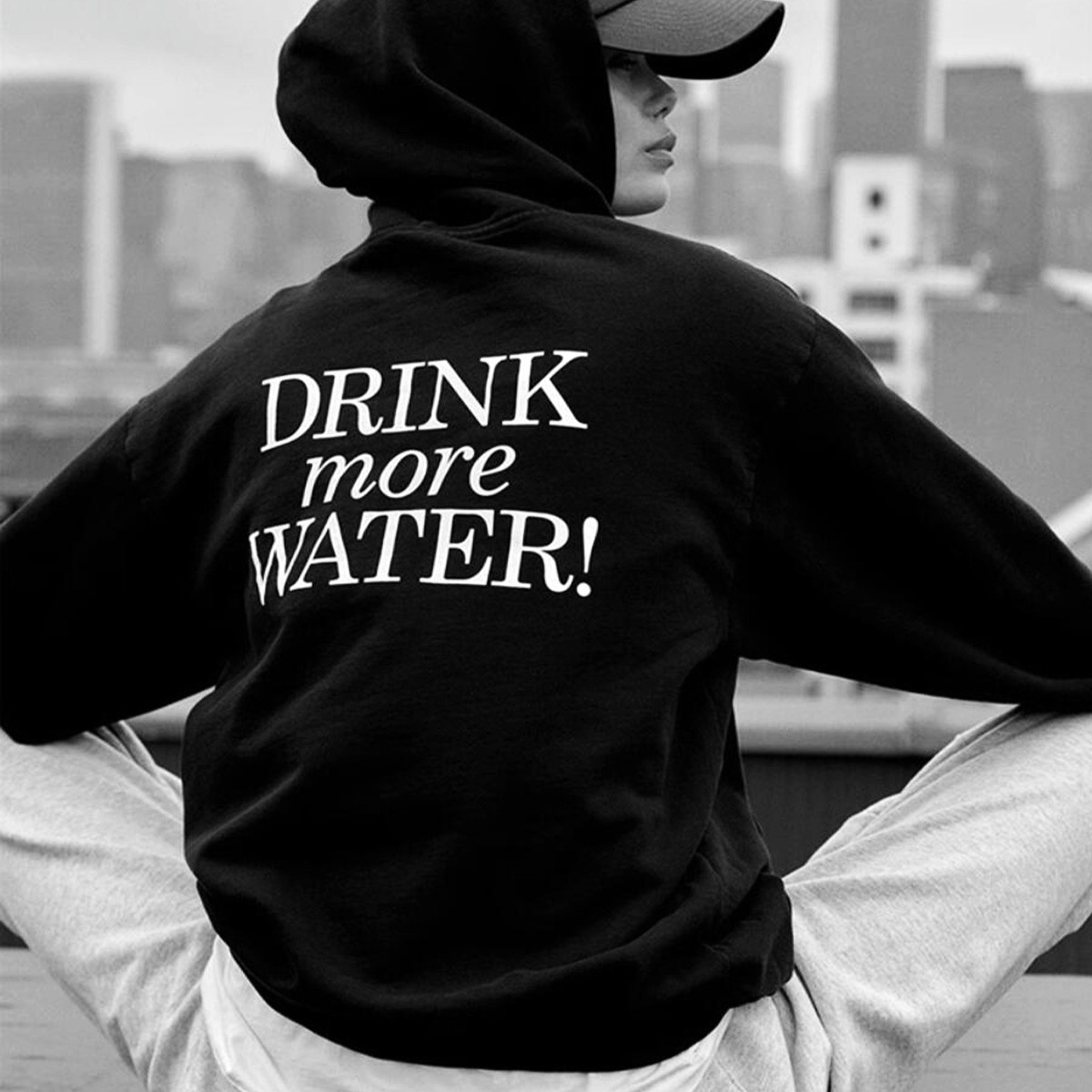 Street Fashion Of New York - Health Club เสื้อมีฮู้ดโอเวอร์ไซส์สีดำพิมพ์ตัวอักษรสำหรับผู้หญิงเสื้อแขนยาวสไตล์วินเทจเสื้อสวมหัวแฟชั่นแนวสตรีท90