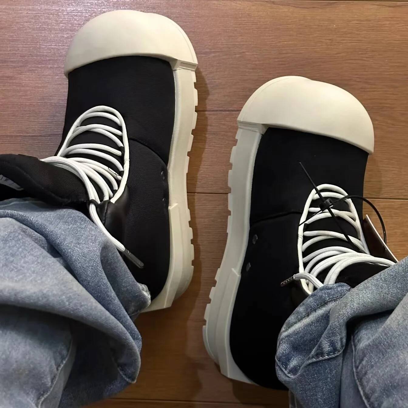 รองเท้าบูทแฟชั่นใหม่สำหรับผู้ช - Street Fashion Style Male บทวิจารณ์และราคา