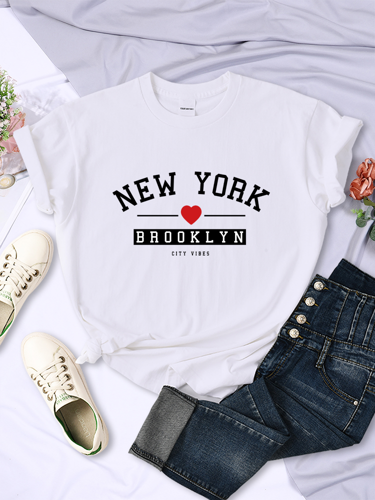 เสื้อยืดพิมพ์ลาย New York Broo - Street Fashion Of New York บทวิจารณ์และราคา