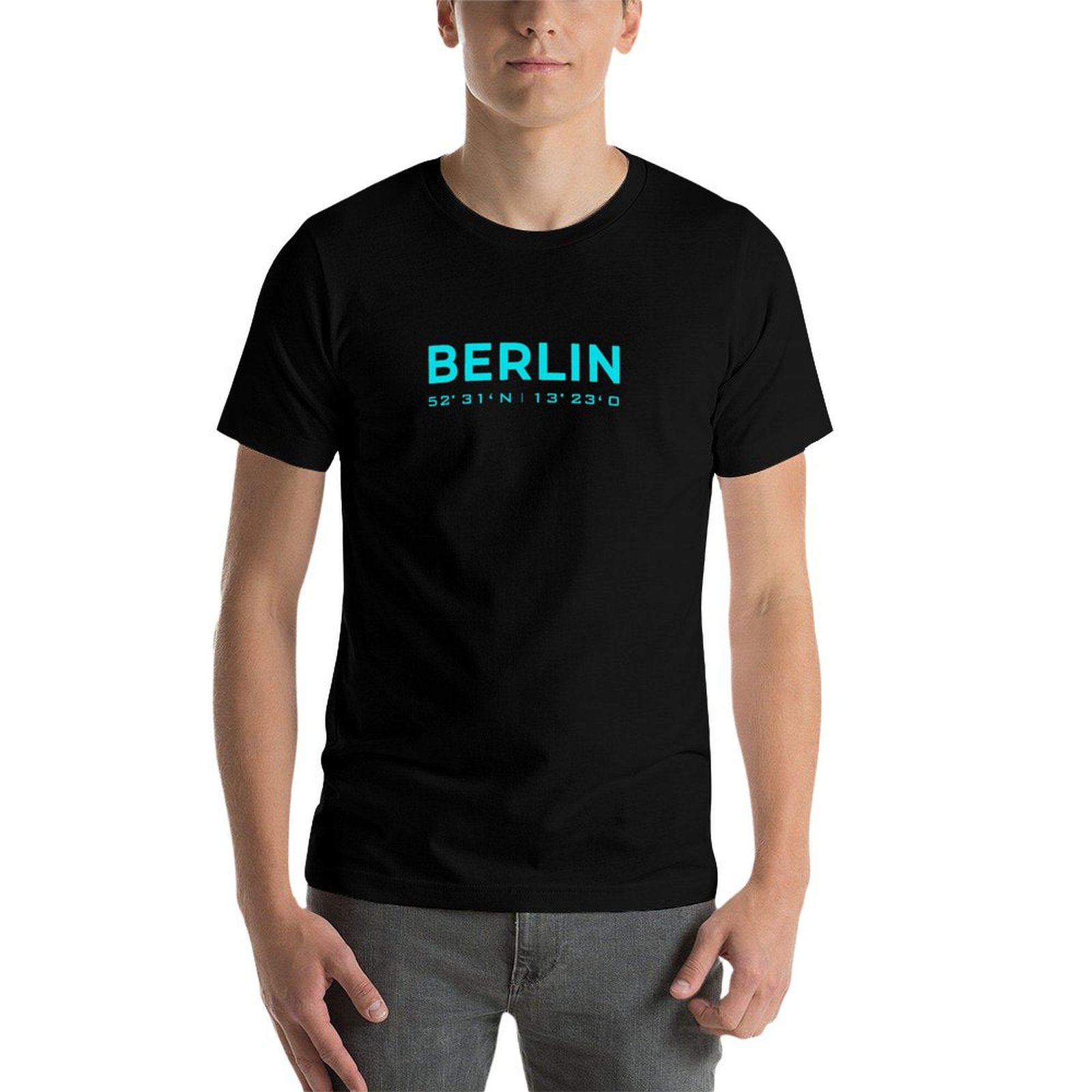 เสื้อยืดลายโฮมเบอร์ลินพร้อมพิก - Street Fashion Berlin บทวิจารณ์และราคา