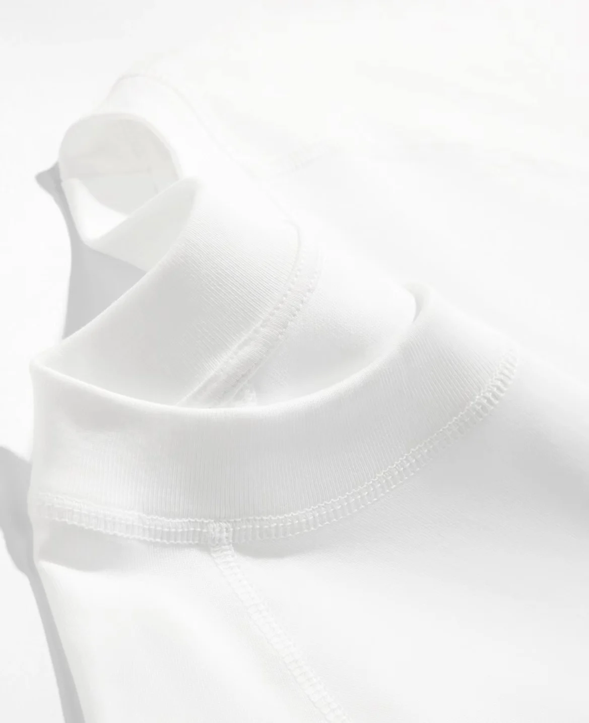 เสื้อยืดลายกราฟฟิตี้สตรีทอาร์ต - Street Fashion Berlin บทวิจารณ์และราคา