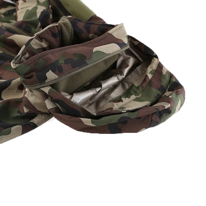 เสื้อแจ็คเก็ตผู้ชายแบบซอฟต์เชล - Windbreak Shell Jacket บทวิจารณ์และราคา